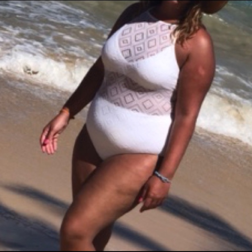 Beautiful White Bathing Suit - AERIE